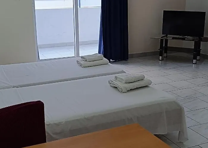 Pyrgos Lejlighedshotel Kremastí