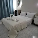 皮尔戈斯酒店公寓 Kremastí