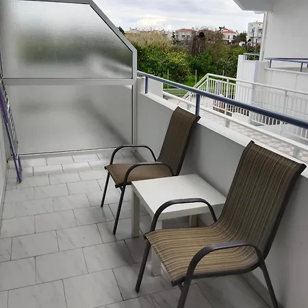 Aparthotel Pyrgos Hotel Apartments 2*