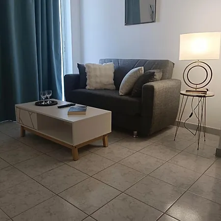 Pyrgos Hotel Apartments 2*