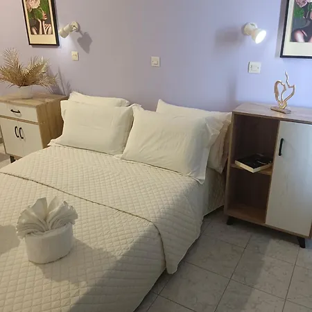 Pyrgos Hotel Apartments