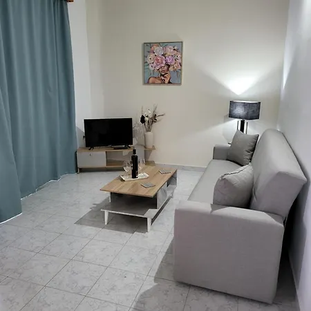Aparthotel Pyrgos Hotel Apartments 2*