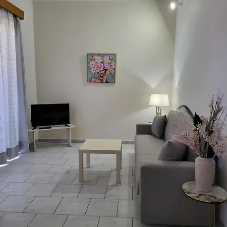 Pyrgos Hotel Apartments