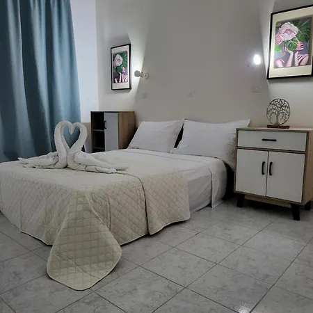 Pyrgos Hotel Apartments Aparthotel