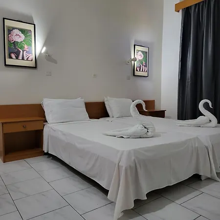 Pyrgos Hotel Apartments 2*
