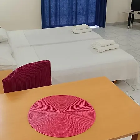 Pyrgos Hotel Apartments Aparthotel