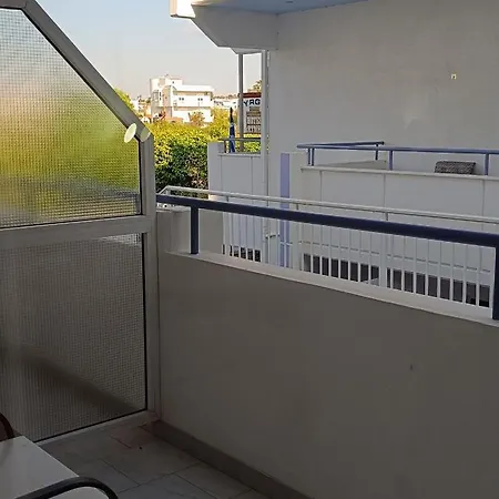 Aparthotel Pyrgos Hotel Apartments