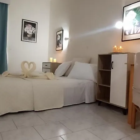 Pyrgos Hotel Apartments Aparthotel