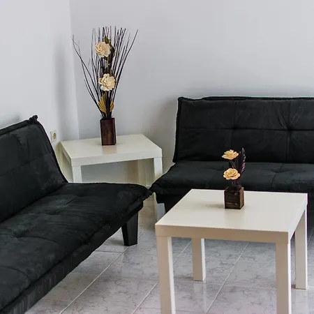 Aparthotel Pyrgos Hotel Apartments 3*