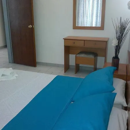 Pyrgos Hotel Apartments Aparthotel 3*