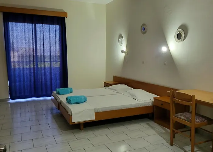 Pyrgos 3* Κρεμαστή