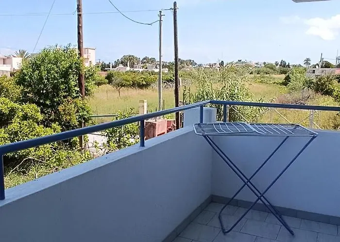 Ξενοδοχείο με διαμερίσματα Pyrgos 3*