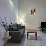 מלון דירות Pyrgos