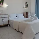 Pyrgos Aparthotel