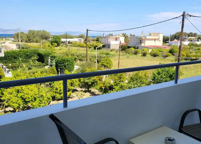 Pyrgos Appart hôtel 3*