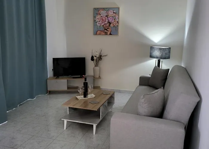 Pyrgos 4* Kremastí